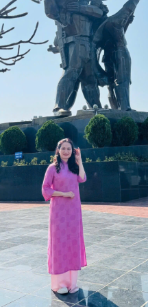 Chị Hằng. Giám đốc cty CPTT Hanosimex