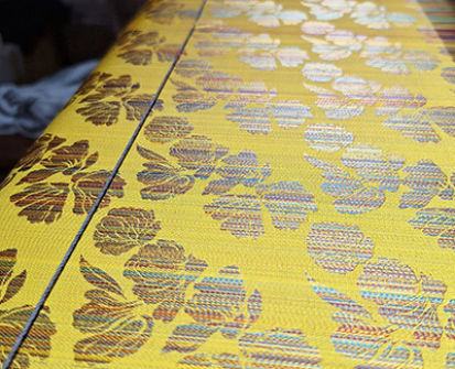 LỤA VẠN PHÚC THỦ CÔNG Và Giá Trị Vượt Thời Gian