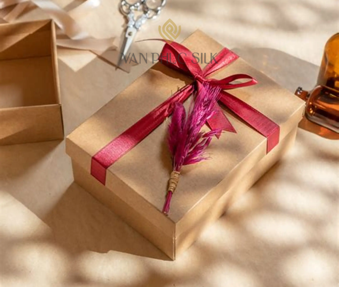 SET QUÀ TẶNG, KỶ NIỆM